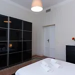 3 Esclusive Con Balconi A 350m Dal Mare, Centro, Parcheggio Pubblico A 500m Apartment