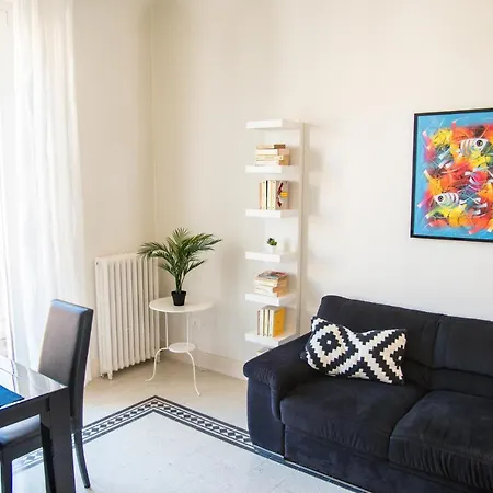 Promo Inizio Anno 3 In Centro Citta Con Balcone, Parcheggio Pubblico A 500m * Pescara