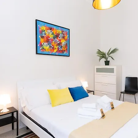 3 Esclusive In Centro Citta Con Balcone, Parcheggio Pubblico A 500m Pescara