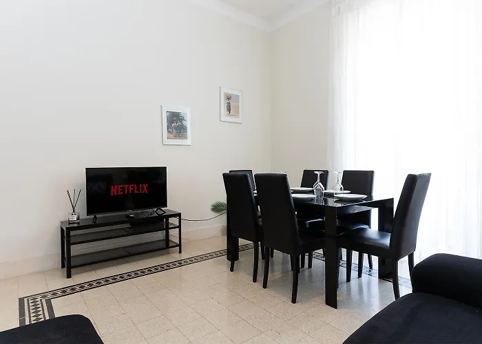 3 Esclusive In Centro Citta Con Balcone, Parcheggio Pubblico A 500m * Pescara